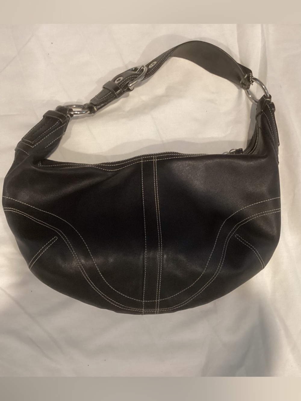 Coach Black Leather Hobo Shoulder Bag with cream Contrast Stitching